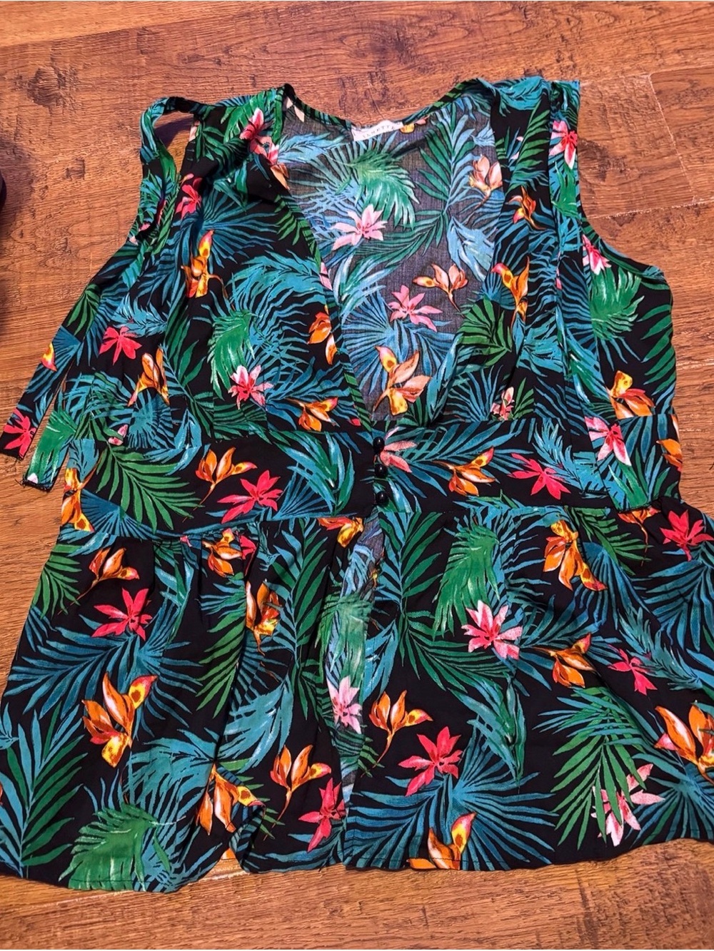 Floral jungle top 2X new